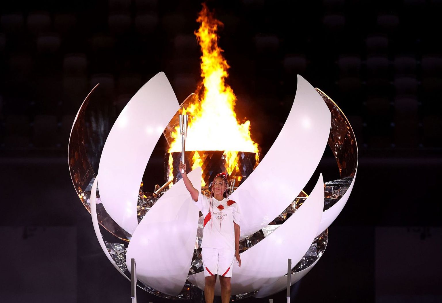 Ναόμι Οσάκα: Ποια είναι η αθλήτρια που άναψε την Ολυμπιακή Φλόγα – Η «μάχη» με την κατάθλιψη
