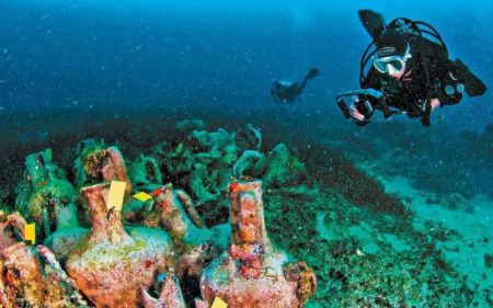 Αλόννησος: Το AFP εκθειάζει το πρώτο υποβρύχιο μουσείο της Ελλάδας
