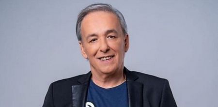 Ανδρέας Μικρούτσικος: Στο νοσοκομείο εσπευσμένα – Τι συνέβη στον παρουσιαστή;