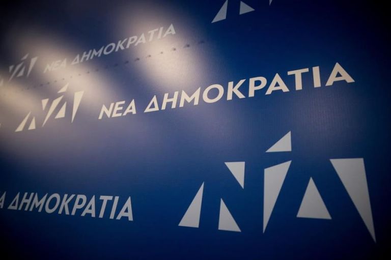 ΝΔ για Ανδρουλάκη: Δεν συμβιβάζεται το «ναι» στην πρόταση μομφής και το «όχι» σε εκλογές | tovima.gr