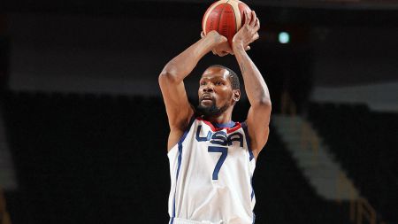 Ολυμπιακοί Αγώνες – Πάτησε γκάζι και ξέσπασε στο 2ο ημίχρονο η Team USA (119-84)