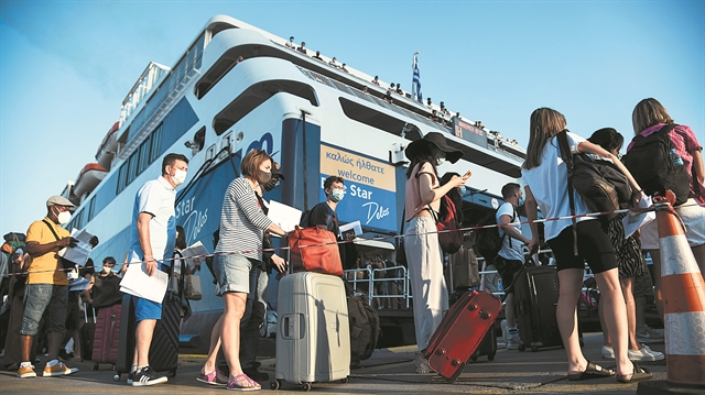 Ποιους θα σαρώσει το 4ο κύμα πανδημίας