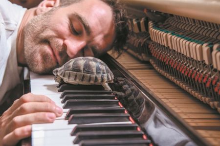 «Θέατρο υπάρχει όπου υπάρχουν θεατές»