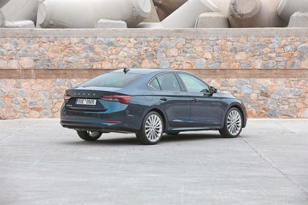 Περισσότερες πωλήσεις και αυξημένα κέρδη για τη Skoda Auto το 2021