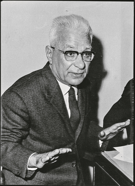 Ο Βενέζης στη δημόσια σφαίρα