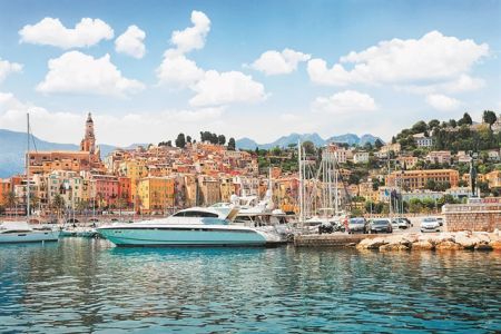 Mega yachts, ναυμαχίες, πέρλες και μαίανδροι… 