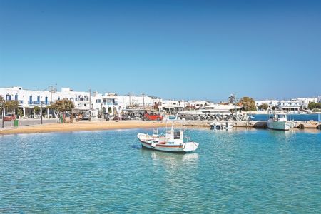 Πίνακες στο πάτωμα, black cod και λογαριασμοί στα ύψη…