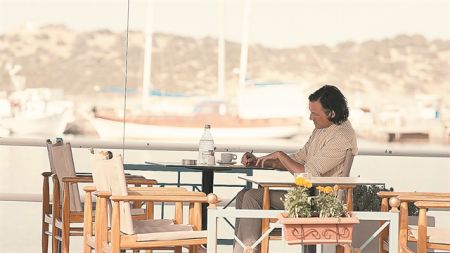 Από το βιβλίο στη μικρή οθόνη