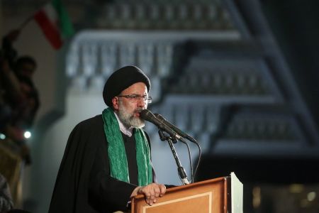 Ιράν – Ορκίστηκε νέος πρόεδρος ο Εμπραχίμ Ραϊσί