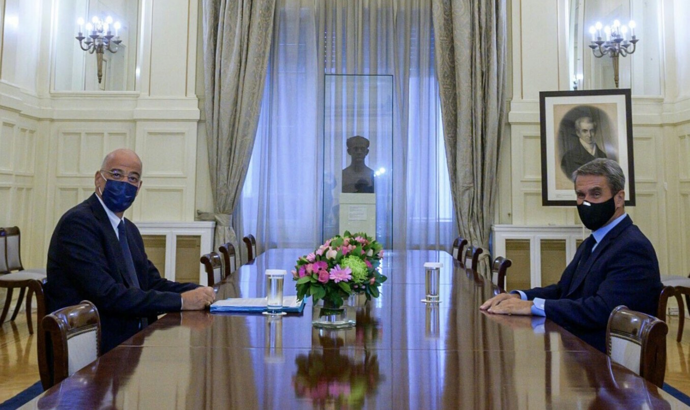 Λοβέρδος – Συνάντηση με Δένδια – Η Τουρκία συμπεριφέρεται ανοιχτά ως ταραξίας