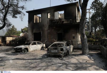 Χαρδαλιάς – Κάηκαν 94 σπίτια και έγιναν 442 διασώσεις στην Βαρυμπόμπη – Στις φλόγες 12.500 στρέμματα