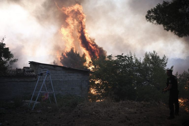 Λέκκας – Οι τρεις λόγοι που η φωτιά στη Βαρυμπόμπη εξαπλώθηκε | tovima.gr