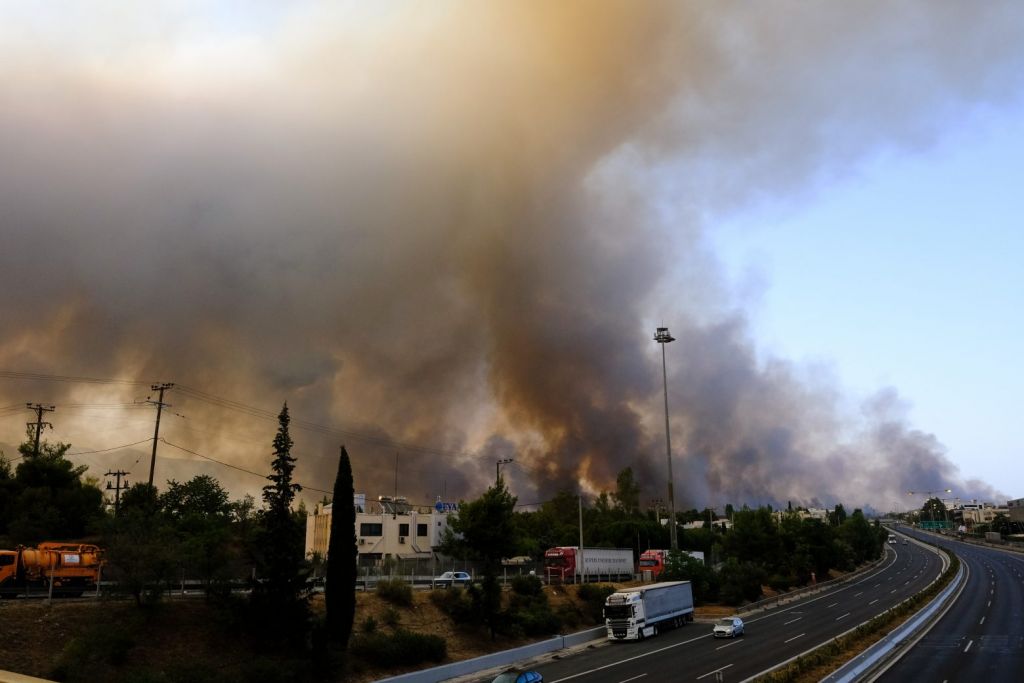 Λουκίδης – Όχι άσκοπες μετακινήσεις για όσους έχουν αναπνευστικά και καρδιολογικά προβλήματα