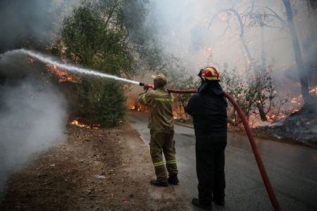Μεγάλη φωτιά και στη Μεσσηνία – Εκκενώνονται χωριά – Μήνυμα του 112