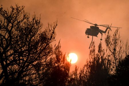 Φωτιές – Βιβλική καταστροφή στην Εύβοια – Μαίνεται η πύρινη λαίλαπα σε Μάνη, Ηλεία, Μεσσηνία