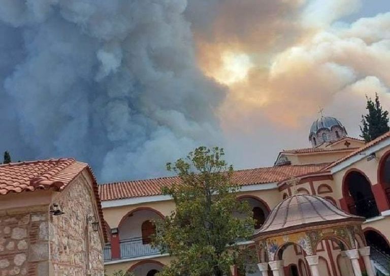 Εύβοια – «Ιστορική φωτιά του αιώνα» – Δραματικές δηλώσεις για την πύρινη λαίλαπα