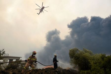 Σπίρτζης – Δεν υπάρχει σχέδιο για τις φωτιές – Ερώτηση του ΣΥΡΙΖΑ στη Βουλή