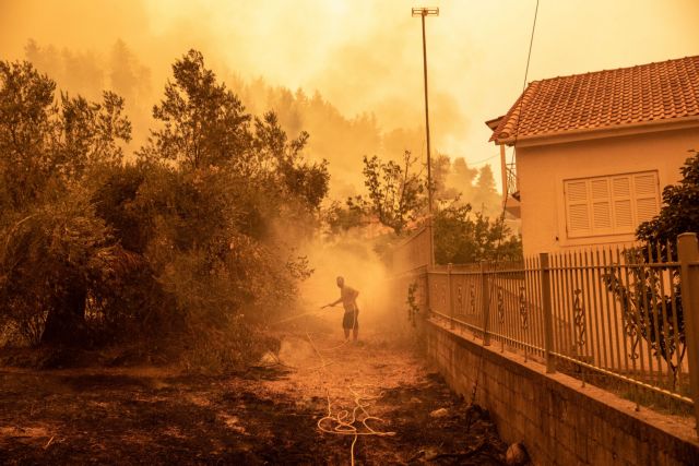 Εκτη νύχτα τρόμου στην Εύβοια – Βιβλική η καταστροφή στην Αττική – Η εικόνα στις υπόλοιπες πυρκαγιές | tovima.gr