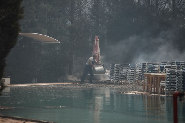 Φωτιά στην Εύβοια – «Αν είχαν έρθει τα εναέρια η Εύβοια δε θα καιγόταν – Να παραιτηθούν οι υπεύθυνοι»