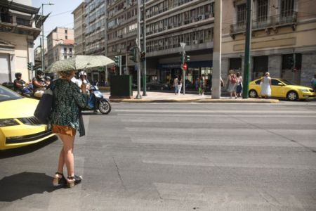 Καιρός – Υψηλές θερμοκρασίες έως 42 βαθμούς και βροχές – Δείτε πού