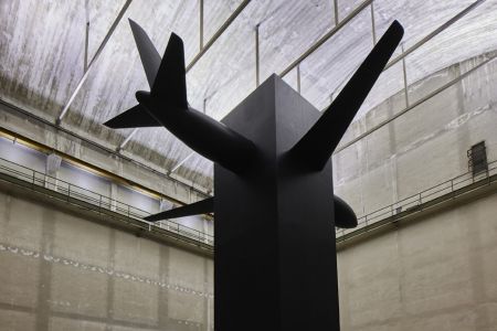 Στο μυαλό του Μαουρίτσιο Κατελάν