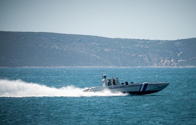 Συναγερμός στη Μήλο – Βυθίστηκε σκάφος με 17 επιβάτες | tovima.gr