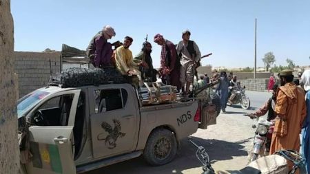 Ταλιμπάν – Kατέλαβαν και τη Χεράτ, άρον-άρον έφυγαν οι κυβερνητικές δυνάμεις