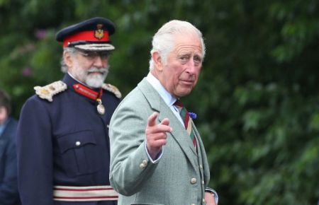 Πρίγκιπας Κάρολος – Δωρεά στον ΕΕΣ για τους πυρόπληκτους