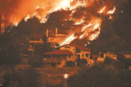 Πύρινος όλεθρος – Το «ντόμινο» που κατέκαψε 1.300.000 στρέμματα δάσους