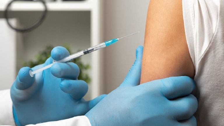 Κορωνοϊός –  Νέες οδηγίες CDC για τους εμβολιασμένους | tovima.gr
