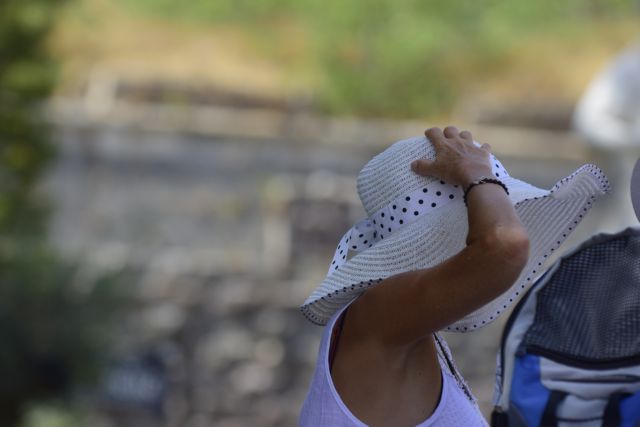 Ανεβαίνει η θερμοκρασία – Σε ποιες περιοχές θα «αγγίξει» ο υδράργυρος τους 40 βαθμούς