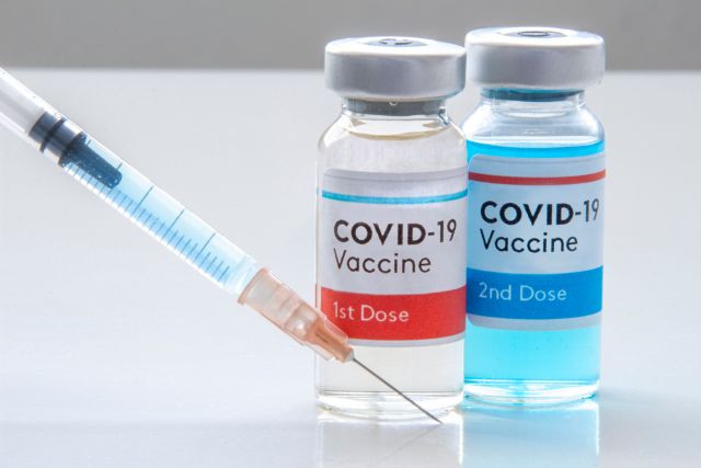 Εμβόλιο – «Κλειδώνει» η τρίτη δόση – Ποιους αφορά | tovima.gr