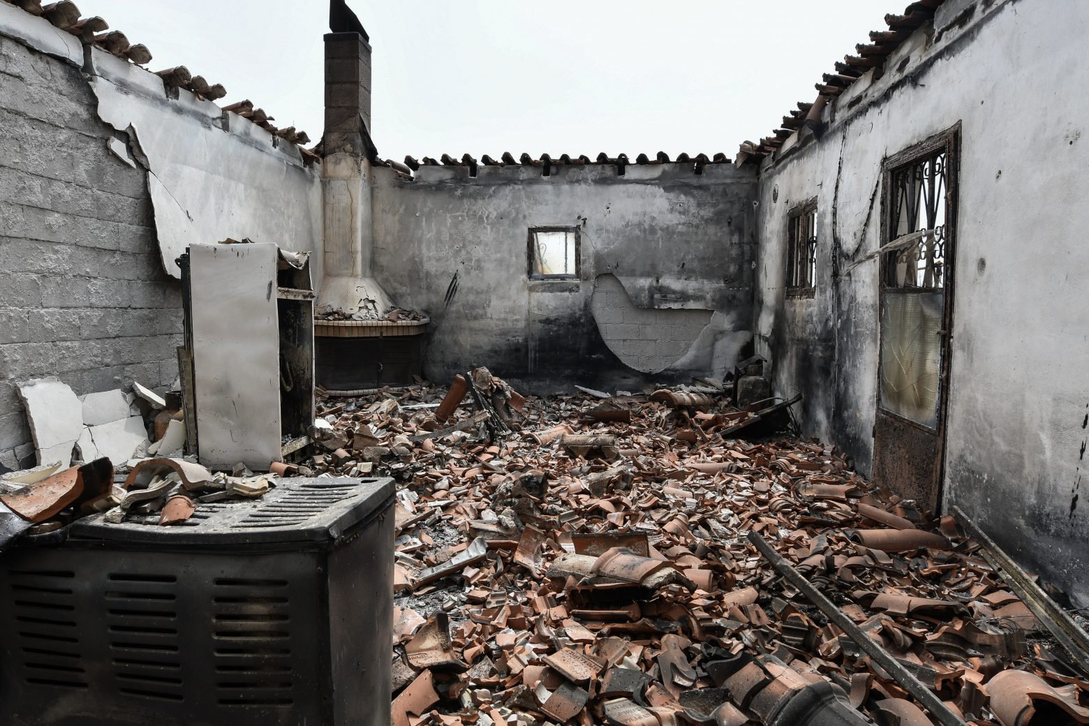 Φωτιές – Από την Τετάρτη σε λειτουργία οι πλατφόρμες για τις αιτήσεις αποζημίωσης των πυρόπληκτων