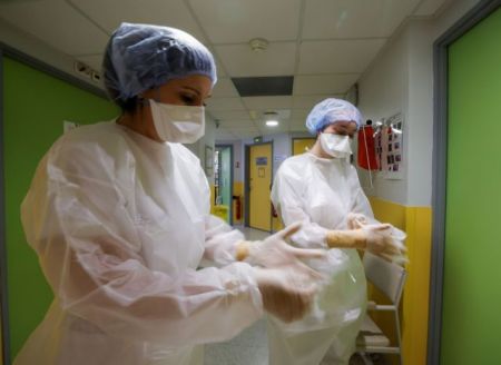 Μετάλλαξη Δέλτα – Ανεμβολίαστοι γεμίζουν τα νοσοκομεία – Τρομάζει η επιστροφή από τα νησιά – Δυσοίωνες οι προβλέψεις