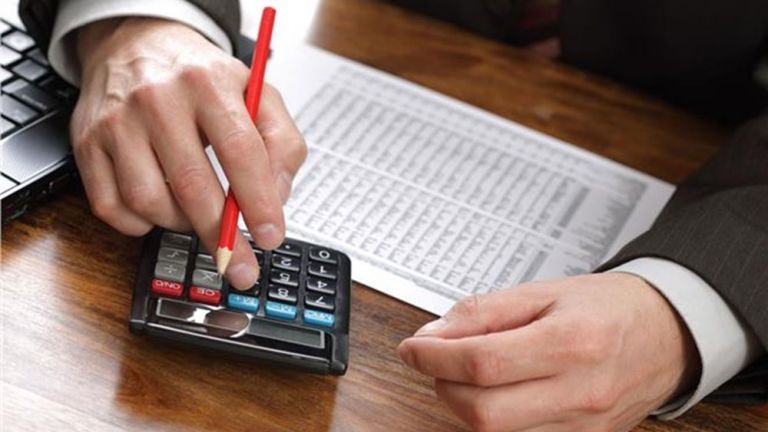 Εφορία – Ποιοι κερδίζουν ξανά τις 100 και 120 δόσεις