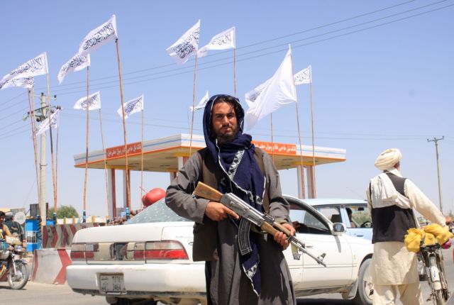 Αφγανιστάν – Το διπλό πρόσωπο των Ταλιμπάν και το… φλερτ Ανατολής – Δύσης