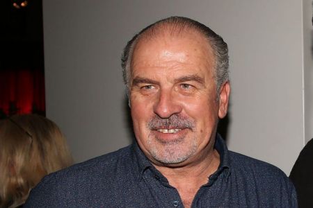 Η Λίνα Μενδώνη αποχαιρετά τον Κώστα Τριανταφυλλόπουλο