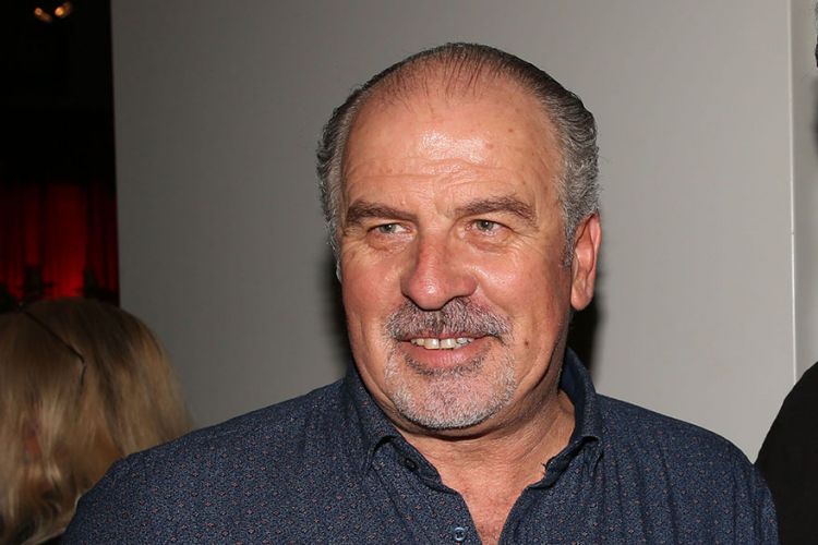 Η Λίνα Μενδώνη αποχαιρετά τον Κώστα Τριανταφυλλόπουλο