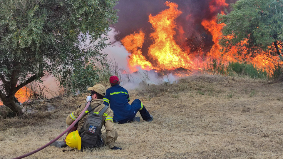 Φωτιά στην Αρχαία Ολυμπία – Διπλό μέτωπο σε Ηράκλεια και φράγμα Αλφειού