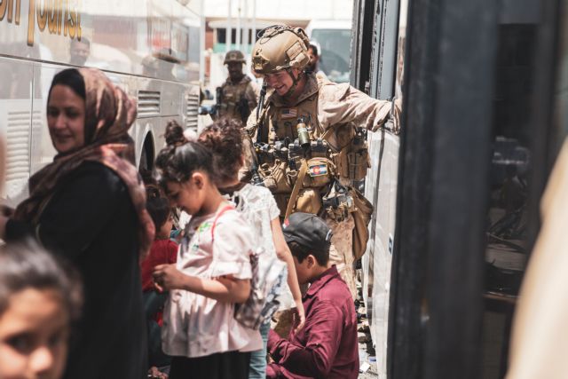 Αφγανιστάν – Ευθείες απειλές των Ταλιμπάν – «Ή εκκενώνετε τη χώρα εγκαίρως ή θα υπάρξουν συνέπειες»