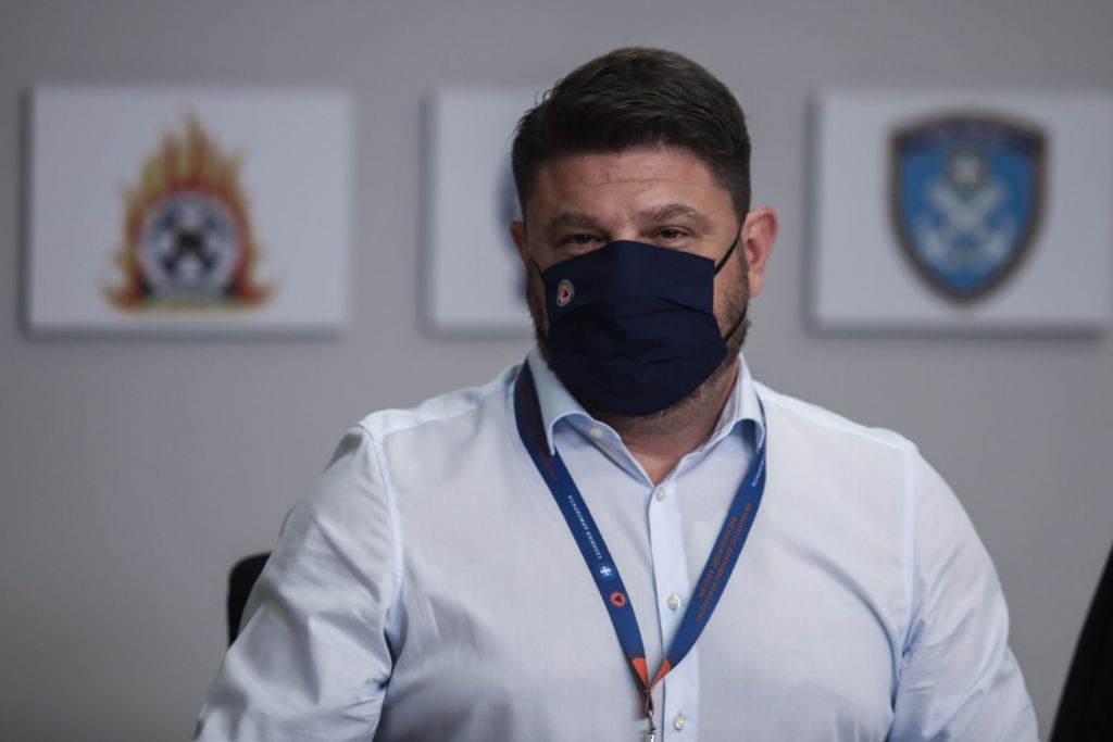 Ο γιατρός του Χαρδαλιά «καρφώνει» όσους συσχετίζουν το ισχαιμικό επεισόδιο με το εμβόλιο