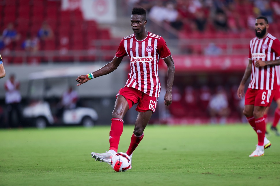 Ολυμπιακός για Σισέ – «Αυτό το τάκλιν, αυτό το πάθος»