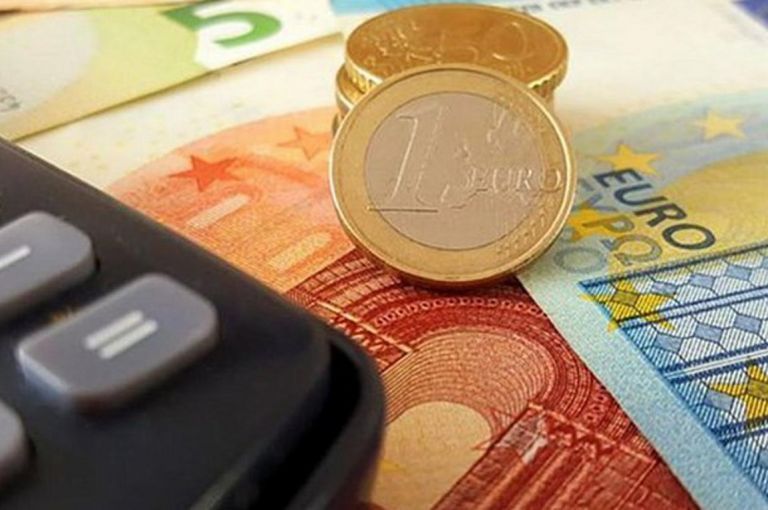ΑΑΔΕ – Πότε θα διαγράφει χρέη η Εφορία | tovima.gr