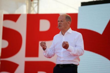 Γερμανία – Το SPD προηγείται του CDU σε δημοσκόπηση για πρώτη φορά μετά από 15 χρόνια