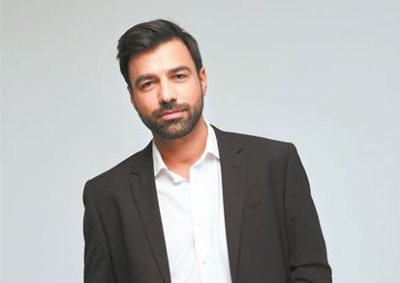 Αντρέας Γεωργίου στο Βήμα – «Μου αρέσει να κάνω το αρνητικό θετικό»