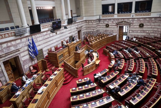 Βουλή – Δείτε live τη σύγκρουση πολιτικών αρχηγών για τις φωτιές | tovima.gr