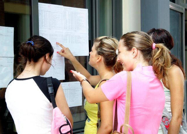 Πανελλαδικές – Εκτός ΑΕΙ 4 στους 10 υποψηφίους – Στα ύψη οι περιζήτητες σχολές – Ποια τμήματα ερημώνουν | tovima.gr