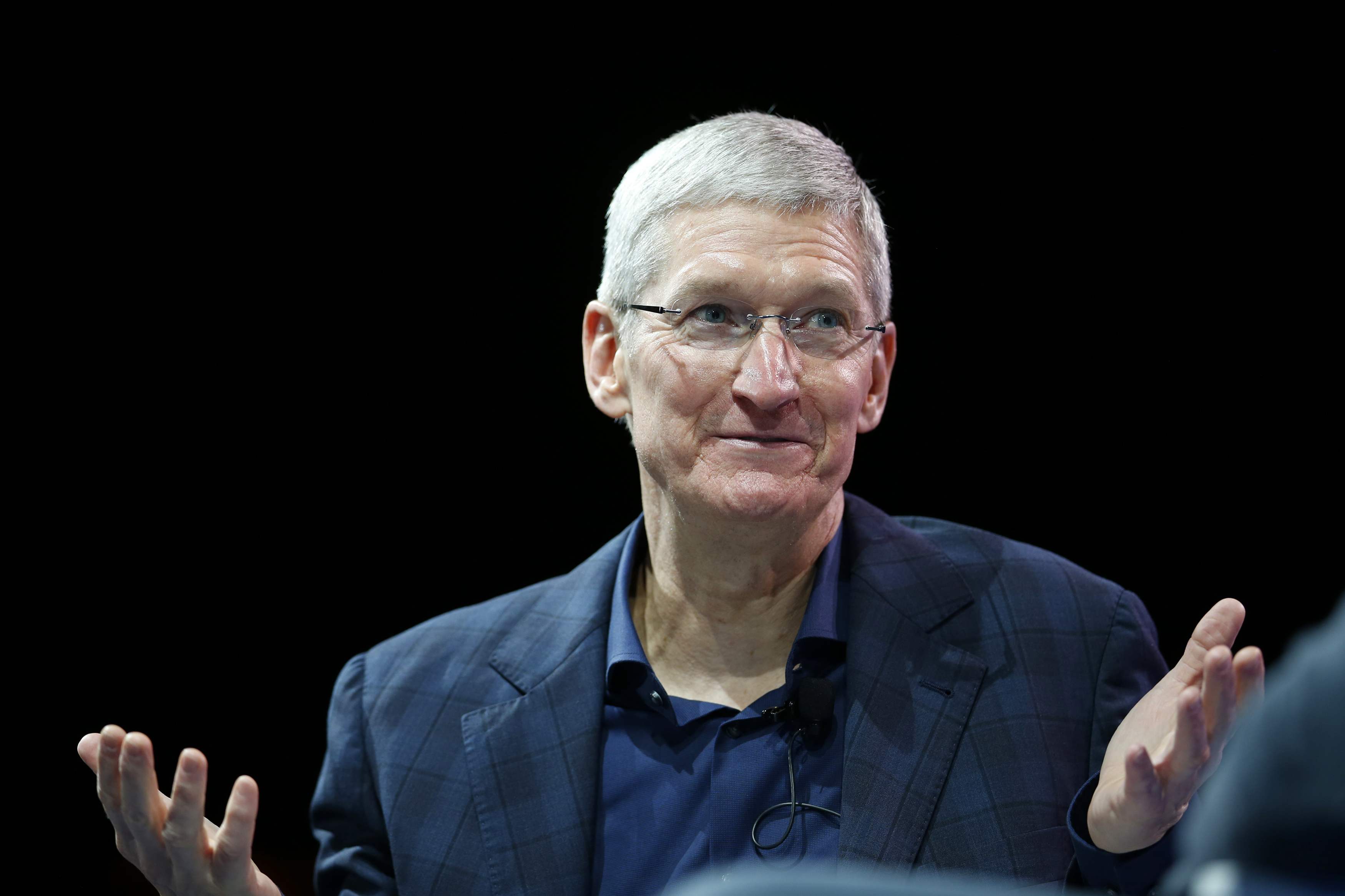 Τιμ Κουκ – Το μαμούθ μπόνους από την συμφωνία με την Apple