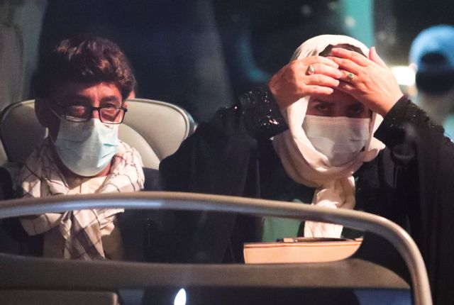 Αφγανιστάν – Καταρρέουν οι τράπεζες – Χωρίς μετρητά οι πολίτες