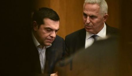 Σηκώνει το γάντι ο ΣΥΡΙΖΑ – «Πολιτικός απατεώνας ολκής ο Μητσοτάκης»